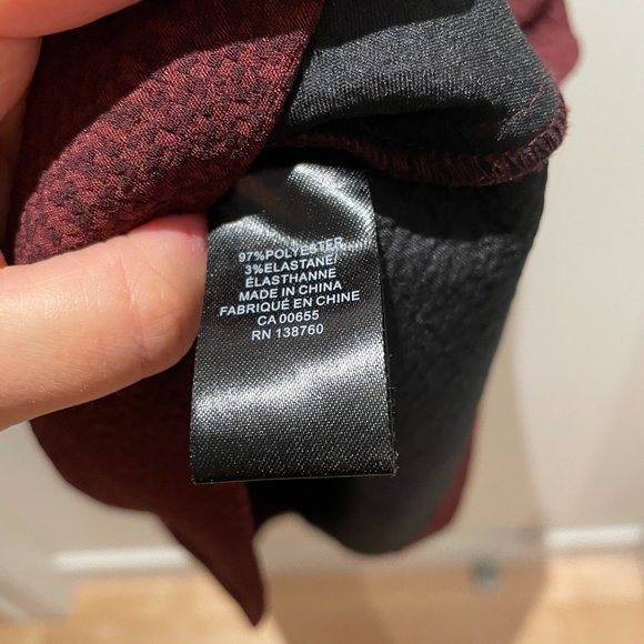 RW&Co Burgundy Fit and Flare Dress Size 0 - Picture 2 of 4